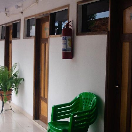 Helecho'S Hostal Hostel Encarnación Kültér fotó